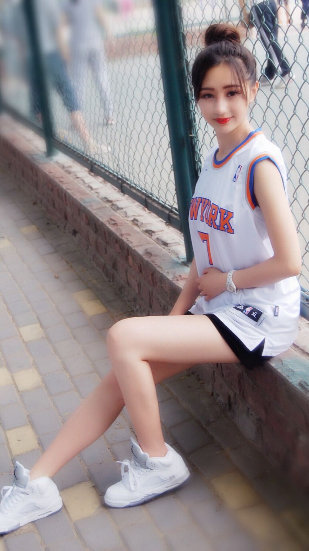 乐鱼（LEYU）体育-西班牙队在欧洲杯决赛中以1比2负于英格兰队，屈居亚军，西班牙欧洲杯比赛结果