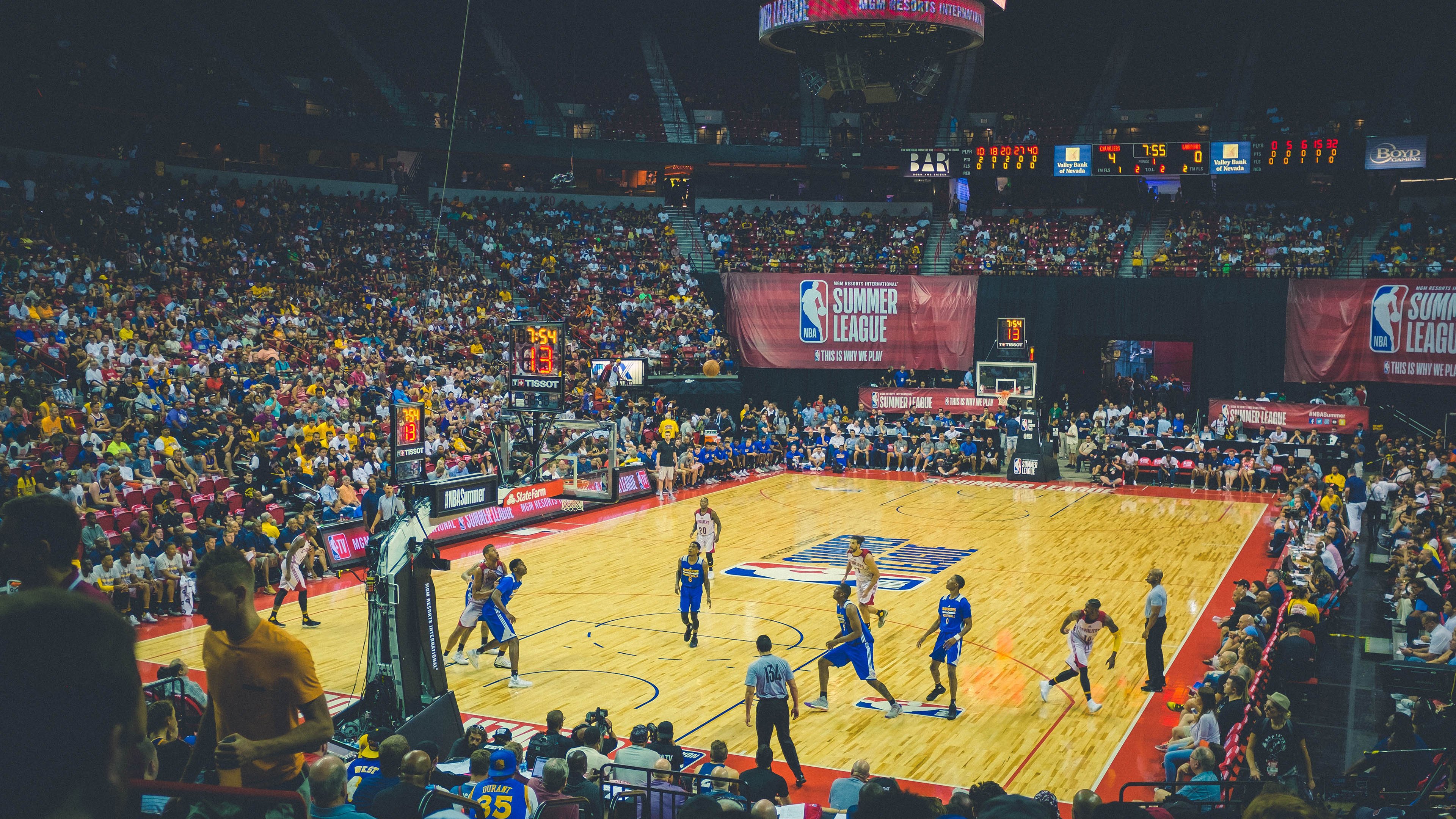 体育新闻中心推出国际体育传播品牌计划,国内体育品牌应该如何展开宣传